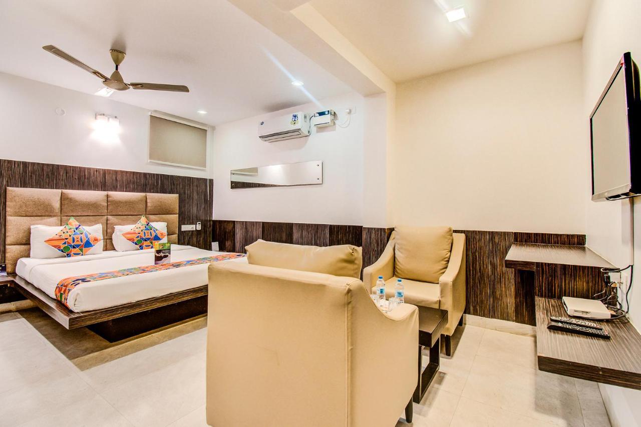 Capital Suites Bangalore Exterior photo